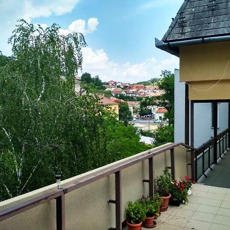 Apartmán Aradi Apartman Ostřihom Exteriér fotografie